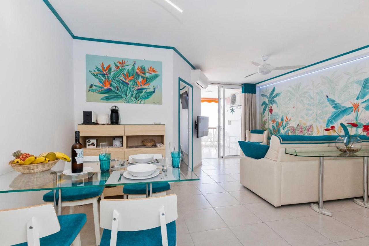 First Line Sea, Luxury Penthouse, Sea And Sunset View Vivenda Vacational Guayero 618 Lejlighed Los Cristianos  Eksteriør billede